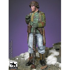 1/35 Leutnant Grenadier, Ardennes 1945 (1 figure)