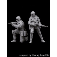 1/35 Navy Seals Set 1 (2 Figures)