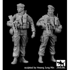 1/35 French Patrol Set in Paris 2016