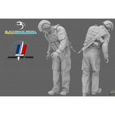 1/16 Modern French Artillery Crewman #04