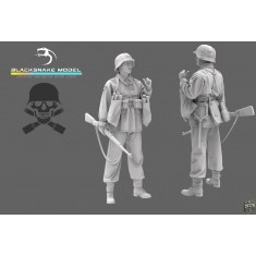 1/16 WWII German Waffen-SS Soldier #12