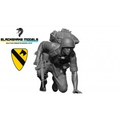 1/48 Vietnam US 7th Cavalry Kneeling Infantryman Figure