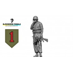 1/48 Vietnam US 1st Infantry Division Big Red One Soldier #09 at Rest
