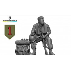 1/48 Vietnam US 1st Infantry Division Big Red One Soldier #14 at Rest