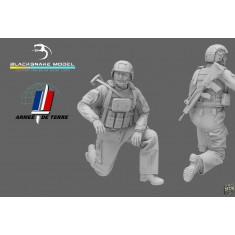 1/48 Modern French Artillery Crewman #05