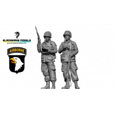 1/35 WWII US 101st Airborne Sergeant and Sniper at Carentan (2 Figures)