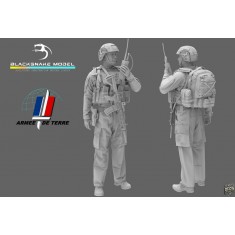 1/35 French Soldier#9 Radio (1 figure)
