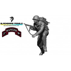 1/35 WWII US 2nd Ranger Battalion Advancing Assault Soldier Figure
