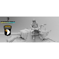 1/35 Soldier of the 101st Airborne in Bastogne #28