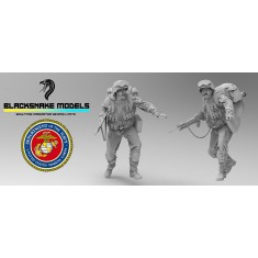 1/35 US Marines 04 Grenadier Operation In Iraqi (1 figures)