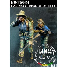 1/35 US Navy Seal & LDNN (2 Figures)