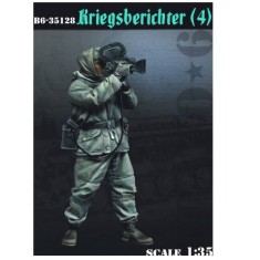 1/35 WWII German Kriegsberichter #4 w/Arriflex 35 (standing pose)
