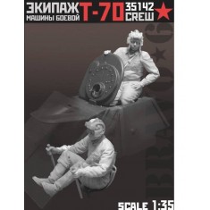 1/35 Soviet T-70B Light Tank Crews for Zvedza kit #3631 (2 figures)