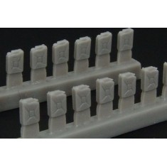 1/144 German Fuel Cans