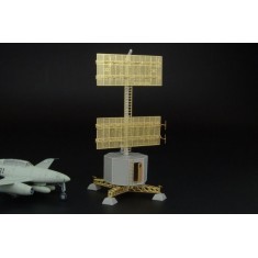 1/144 WWII German Freya Egon I Radar Station