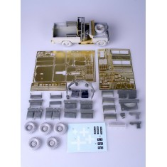 1/35 Mine Protected Land Rover Conversion Set for Italeri/Revell kit (Resin+PE)