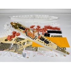 1/350 Super Yamato A150 Battleship Model Kit