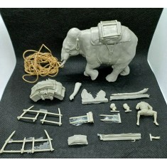 1/35 Indian Elephant with Kornaks and Accessory