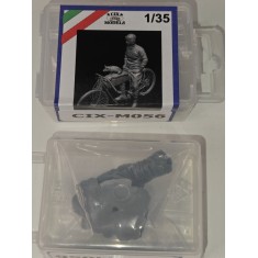 1/35 Pilot with Pig