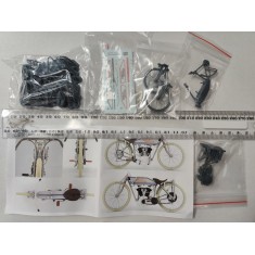 1/24 Harley-Davidson FHA 4-Valve Racer