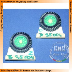 1/35 Quad Chevrolet 4x4 Wheels 10.5x20 Cross Country (Dunlop) for Italeri