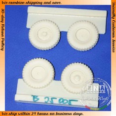 1/35 Quad Chevrolet 4x4 Wheels 10.5x20 General Purpose (Dunlop) for Italeri