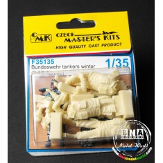 1/35 German Bundeswehr Tankers Winter (2 & half resin figures)