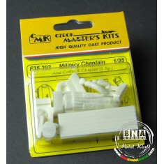 1/35 Military Chaplain + Coffin & Chaplet