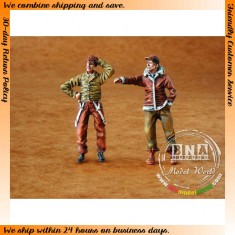 1/48 WWII US Army Mechanics (2 Figures)