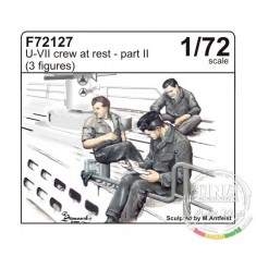 1/72 German U-VII Crew At Rest Part II (3 Figures)