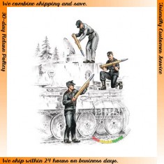 1/72 German Armourer for Tiger I (3 Figures)