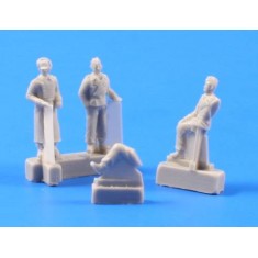1/72 German Tank Crew 1944 (3 standing figures)