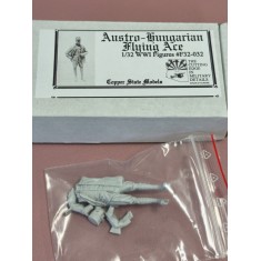 1/32 WWI Austro-Hungarian Flying Ace Standing Figure