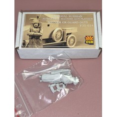 1/35 Imperial Russian Automobile Machine Gun Platoon Soldier On Guard Duty