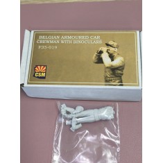 1/35 Belgian Armoured Car Crewman With Binoculars