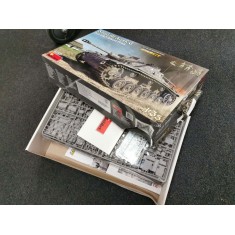 1/35 StuG III Ausf. G Feb 1943 Alkett [Interior Kit] (box damaged)