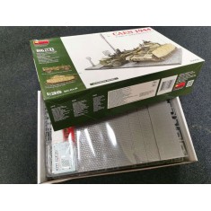 1/35 CAEN 1944 Pz.Kpfw.IV Ausf.H & Kfz.70 w/Crews (box damaged)