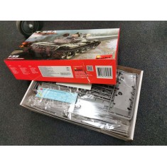 1/35 T-55A Polish Production (box damaged)