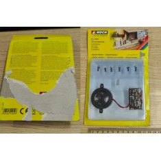 N Scale Figures On the Platform w/Sound (box damaged)