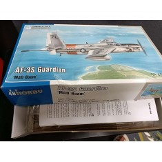 1/48 US AF-3S Guardian "MAD Boom" (box damaged)