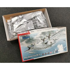 1/72 Short Sunderland Mk.III "U-Boat Killers" (box damaged)
