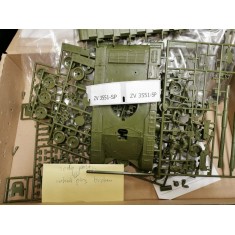 Spare Parts for 1/35 Russian Main Battle Tank T-72B with ERA
