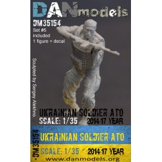 1/35 Ukrainian ATO Zone Soldier 2014-17 Vol.5 (1 figure+ decal) 