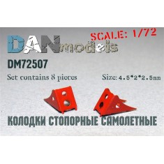 1/72 Aircraft Chocks Set Vol.5 (8 pcs, 4.5x2x2.5mm)