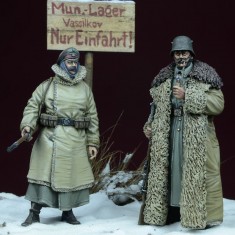 1/35 WWI German Guards in Winter 1914-1918 (2 Figures)