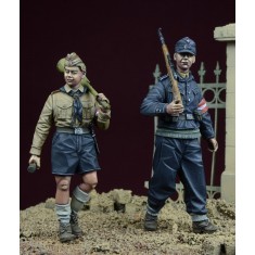 1/35 "The Last Order" Vol.3 Hitlerjugend Boys in Germany 1945 (2 Figures)