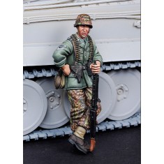 1/35 WWII SS Machine Gunner