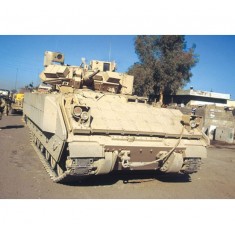 1/72 M2A3 Bradley