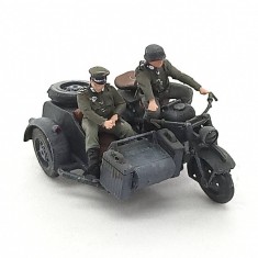 1/72 Zundapp KS 750 Motorcycle with Crew