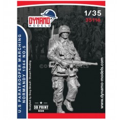 1/35 US Paratrooper 'Radio' Marching (Normandy 1944) No.5